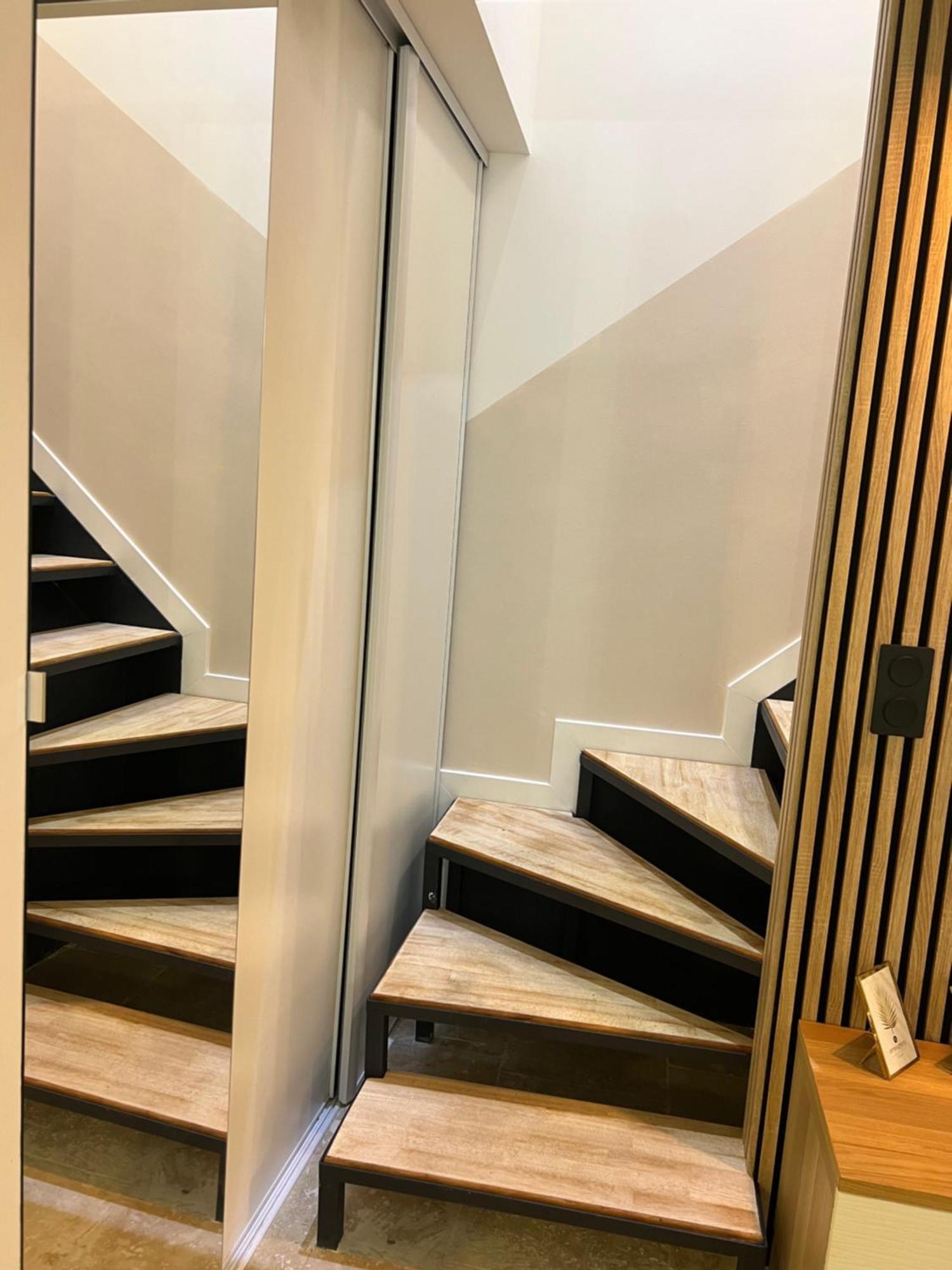 Appartement Loft De Luxe Proche A9 ,gare ,centre Ville,commerce